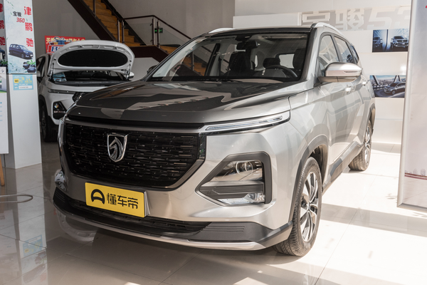 宝骏530 2020款 1.5T CVT尊贵互联型 5座长x宽x高(mm)_基本信息图