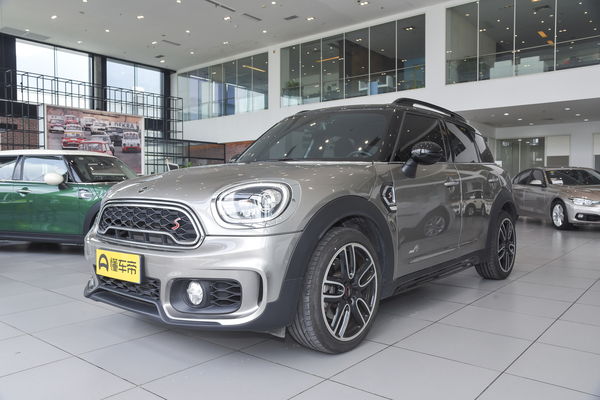 MINI COUNTRYMAN 2018款 2.0T COOPER S ALL4 赛车手主驾座椅整体调节_座椅配置图
