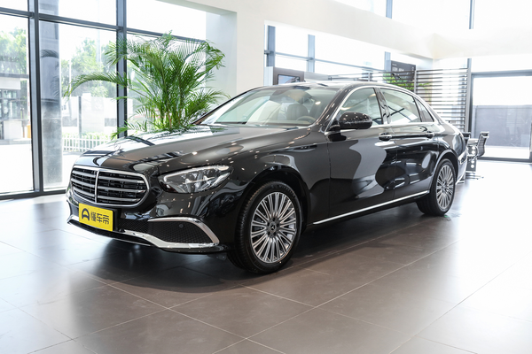 奔驰E级 2021款 E 300 L 豪华型 轿车第二排座椅功能_座椅配置图