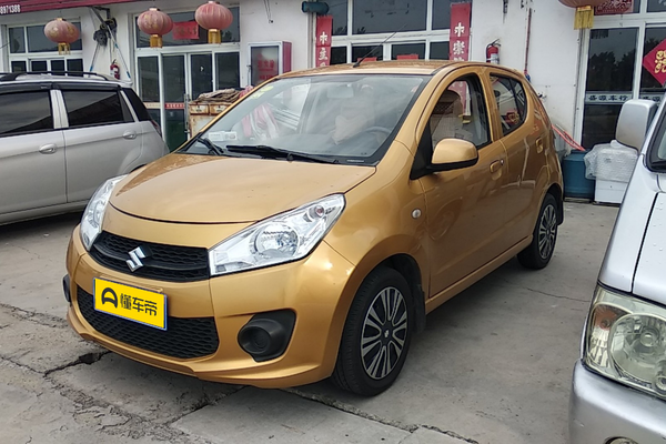 奥拓 2013款 1.0L 手动舒适型车内中控锁_舒适/防盗配置图