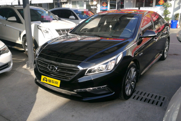 索纳塔九 2015款 1.6T GLX领先型后轮胎规格尺寸_车轮/制动图