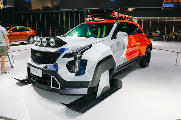 凯迪拉克XT4 2021款 28T 雪国战车版驻车制动类型_车轮/制动图