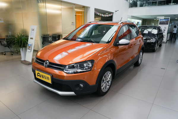 Polo 2018款 1.5L Cross Polo 自动后制动器类型_车轮/制动图