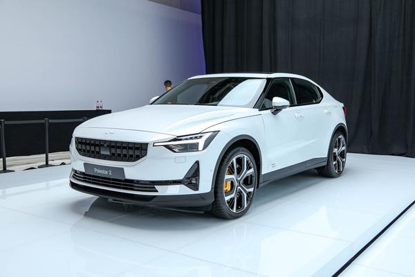 Polestar 2 2020款 长续航双电机版前悬挂形式_底盘/转向图