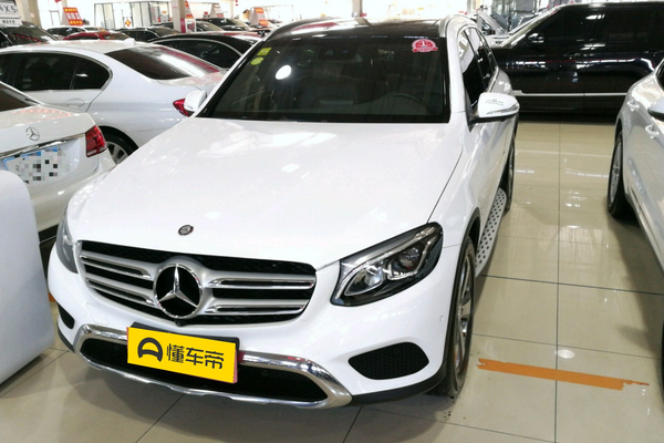 奔驰GLC 2016款 GLC 260 4MATIC 豪华型NEDC综合油耗(L/100km)_基本信息图