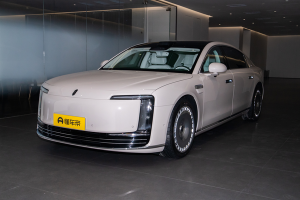 尊界S800 2025款 增程 星辉行政版 4座电池温度管理系统_电池/充电图