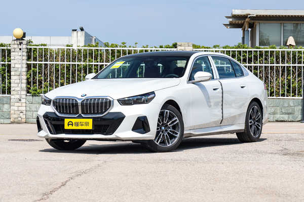 宝马5系 2025款 改款 530Li 领先型 M运动套装前排座椅功能_座椅配置图