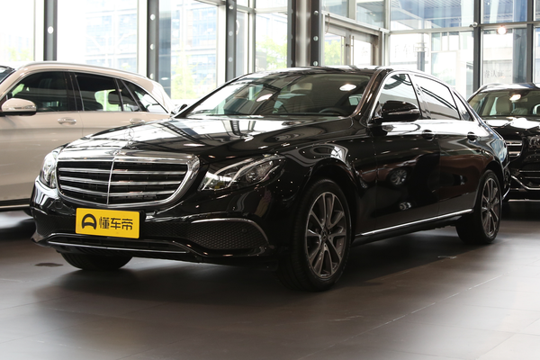 奔驰E级 2020款 改款 E 260 L 4MATIC车门数(个)_车身图