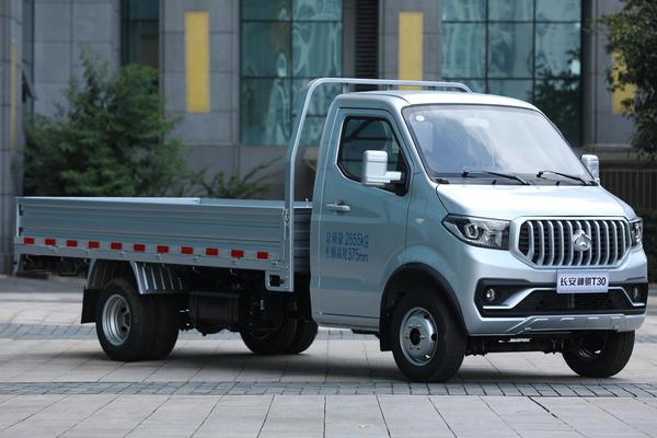 0款 前轮距(mm)_车身图