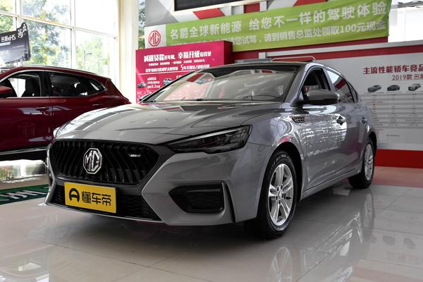 MG6 PHEV 2020款 1.5T 混动Trophy数字曼巴智驾旗舰版后排座椅放倒比例_座椅配置图