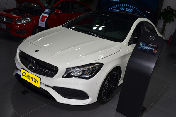 奔驰CLA 2017款 改款 CLA 220 4MATIC侧安全气囊_被动安全图