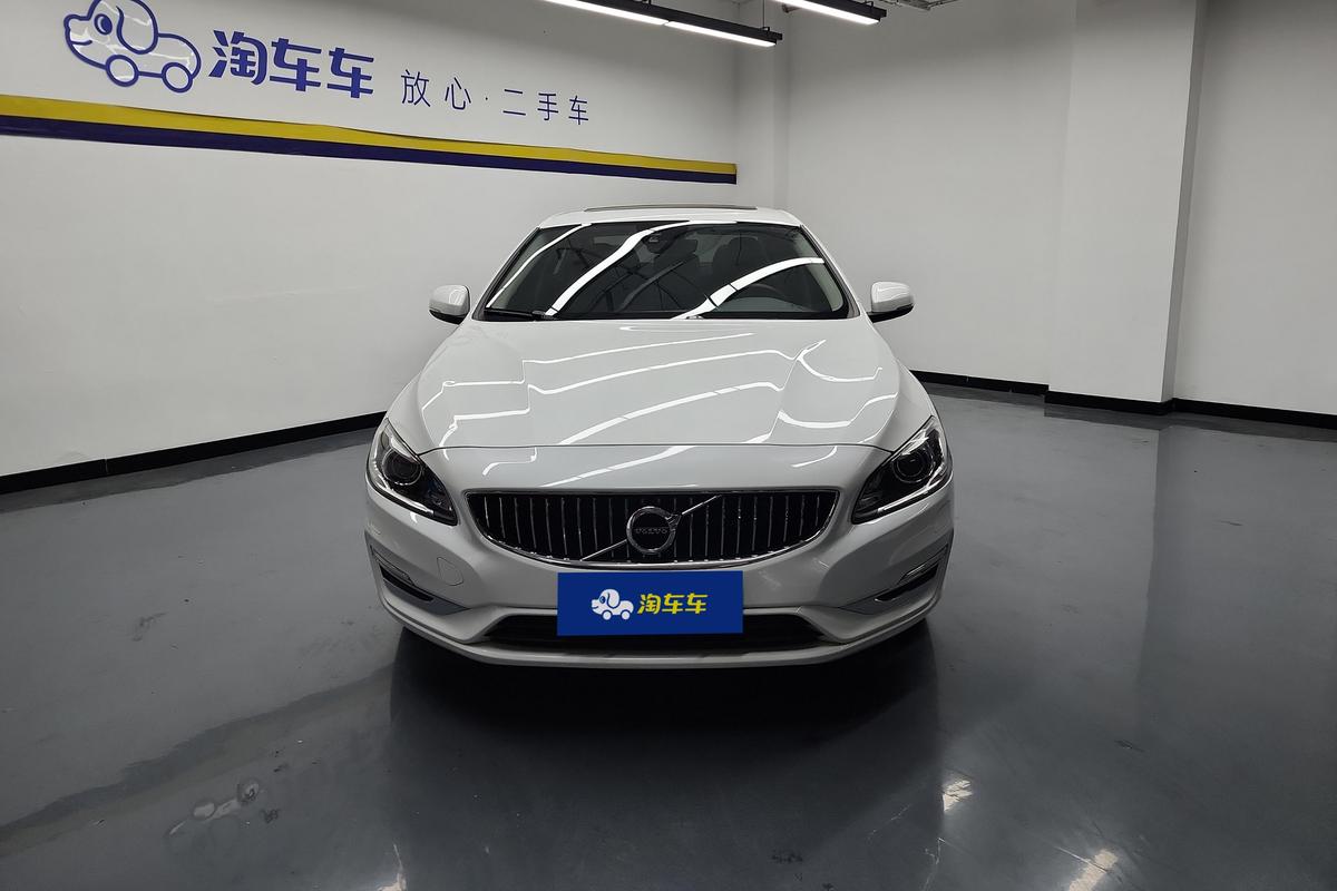 二手沃尔沃S60 2018款 S60L T3 智进进取版图片3