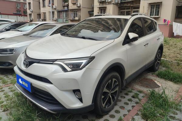 二手RAV4荣放 2016款 2.0L CVT四驱新锐版