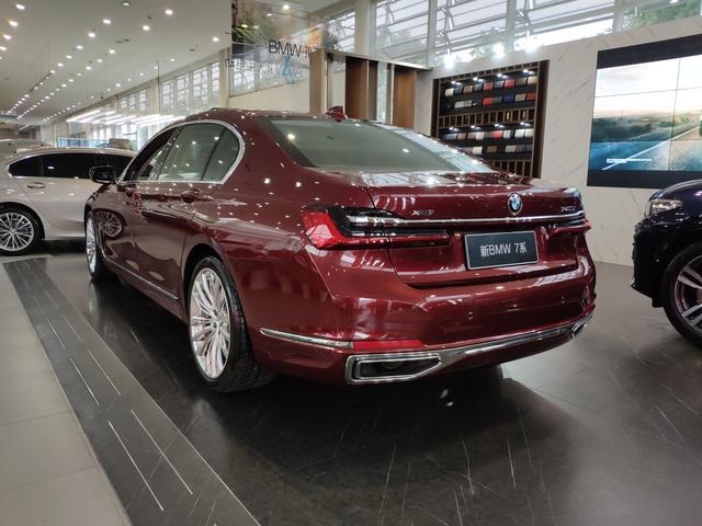 宝马740li xdrive 华彩定制限量版 砂金石红/黑米_懂车帝