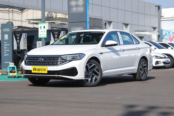 速腾 2023款 300TSI DSG超越版发动机_基本信息图