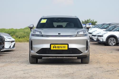 领克08EM-P：提供抗菌方向盘+环保材料，2025款车型表现如何？