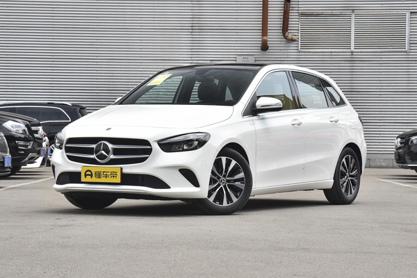 奔驰B级 2022款 改款 B 200 动感型厂商_基本信息图