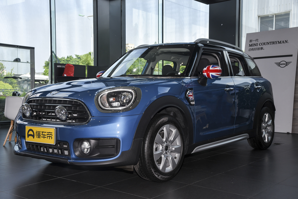 MINI COUNTRYMAN 2018款 1.5T COOPER ALL4 经典派大灯延时关闭_灯光配置图