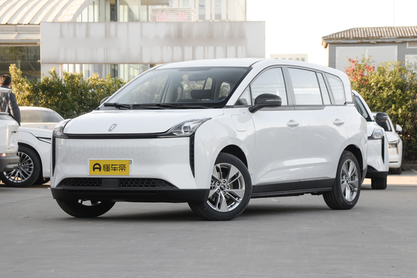 奔腾NAT 2022款 悦享出行版 100kW 419km厂商_基本信息图