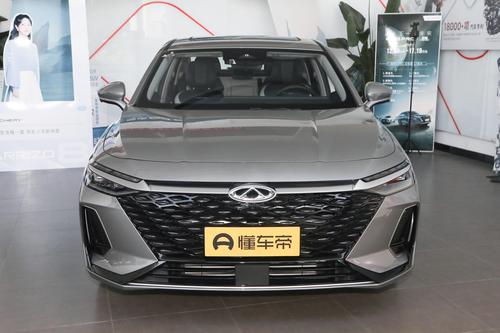 国产紧凑型轿车谁更能打？奇瑞艾瑞泽8VS比亚迪 秦PLUS DM-i