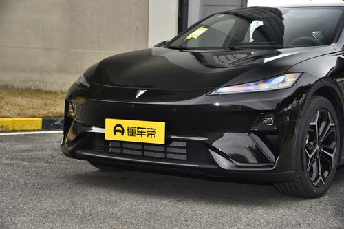 8155芯片+华为乾崑智驾，轴距2.9米，B级车深蓝L07香吗？