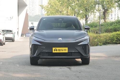 价格下调9万，5.8秒破百，后驱+多连杆独悬，带你看2024款飞凡R7