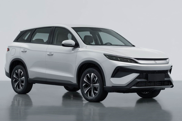 宋Pro DM 2025款 DM-i 110km 卓越型前轮胎规格尺寸_车轮/制动图