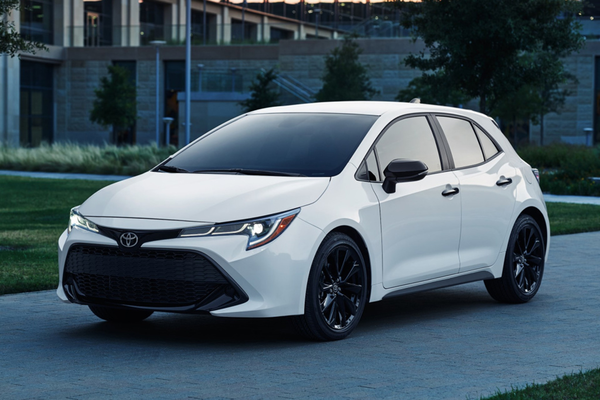 卡罗拉(进口) 2020款 美版 Nightshade Hatchback厂商_基本信息图