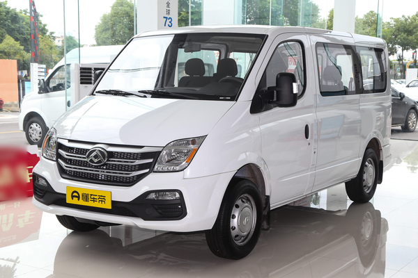 新途V80 2024款 超值版 2.0T AMT傲运通短轴超低顶127Ps 5/6座厂商_基本信息图