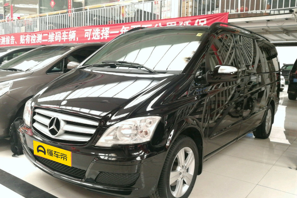 唯雅诺 2013款 3.0L 礼遇版厂商_基本信息图