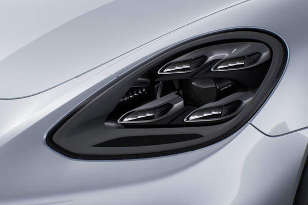 Panamera 2023款 Panamera Turbo S 行政加长版 4.0T每缸气门数(个)_发动机图