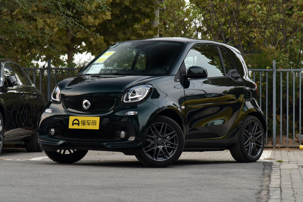 smart fortwo 2018款 0.9T 66千瓦流光绿特别版 国V油箱容积(L)_车身图