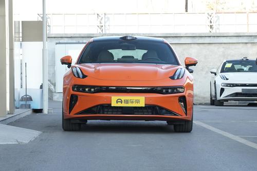 极氪001对比阿维塔12，都是中大型车，谁的综合实力更强？