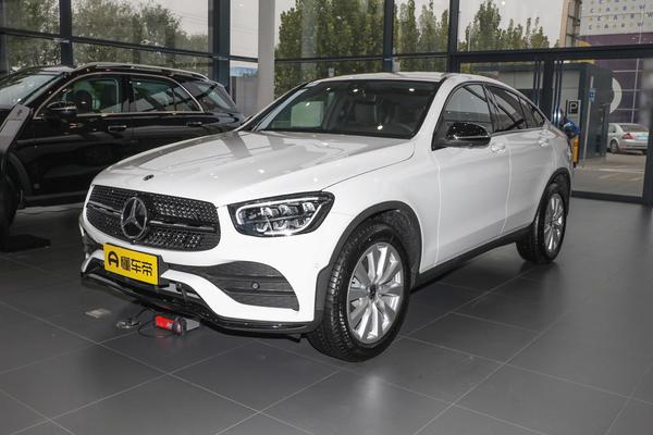 奔驰GLC轿跑 2021款 GLC 300 4MATIC AMG Line 轿跑SUV供油方式_发动机图