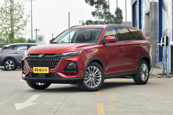 长安欧尚X7 PLUS 2022款 1.5T 自动蓝鲸红版厂商_基本信息图