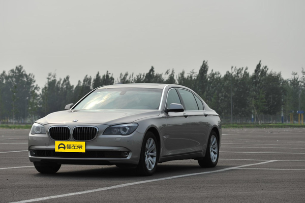 宝马7系 2009款 740Li豪华型厂商_基本信息图