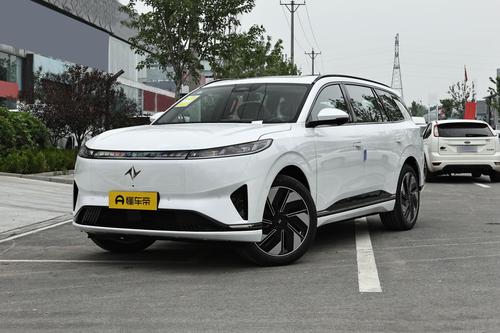 东风奕派eπ008：纯电/增程可选，车长超5米，低至18.86万元