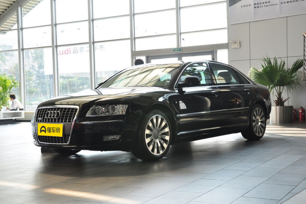 奥迪A8 2010款 A8L 3.0 FSI 百年纪念版油箱容积(L)_车身图