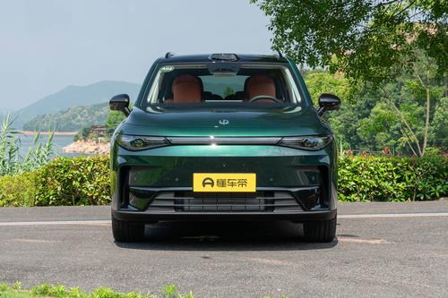 零跑C16：车长近5米，6座布局，综合续航超1000km