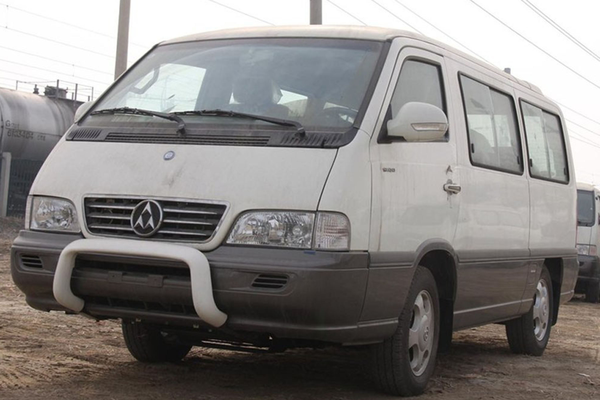 伊思坦纳 2013款 2.3L君享版长轴厂商_基本信息图