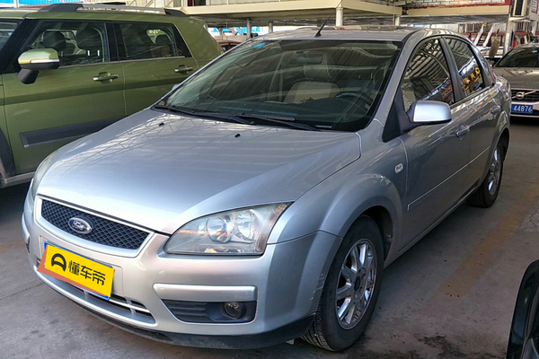福克斯 2005款 三厢 1.8L 自动时尚型厂商_基本信息图