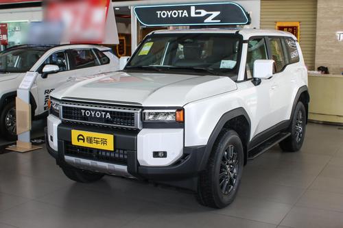 丰田普拉多：2.4T双擎全能TX版5座，综合表现如何？