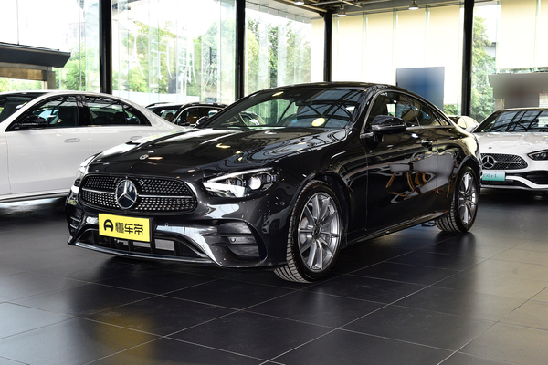 奔驰E级(进口) 2023款 改款 E 300 轿跑车车门数(个)_车身图