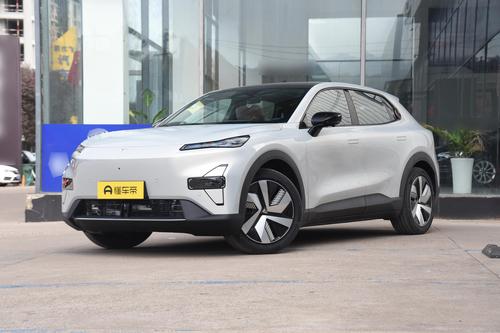 长安深蓝S05正式上市，售价11.99万元起