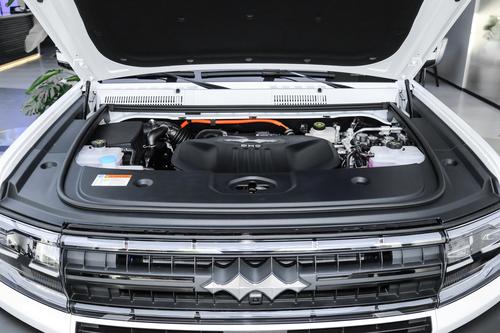 解读方程豹豹5，配1.5T发动机+双电机，4.8秒破百，值得入手吗？