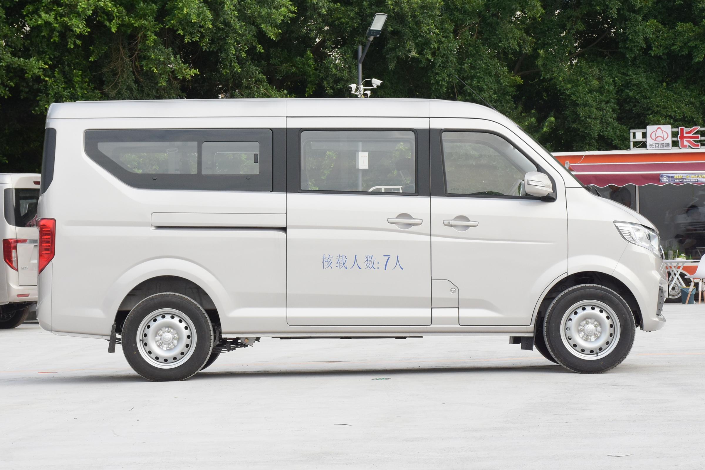 跨越星v5新能源壁纸_跨越星v5新能源_跨越星v5新能源外观图片_9/244张