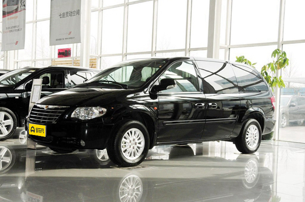 大捷龙 2012款 3.0L 豪华版上市时间_基本信息图