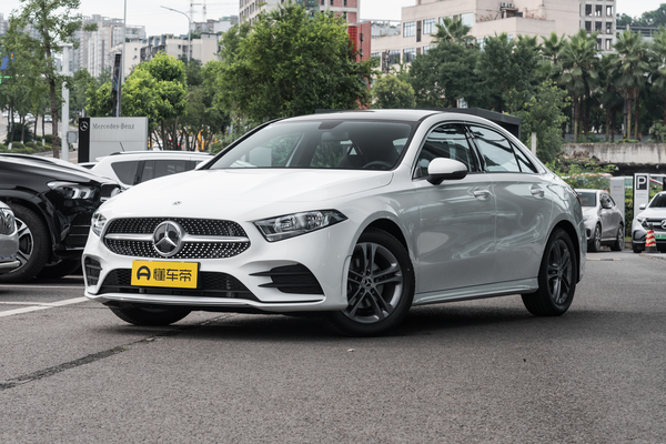奔驰A级 2021款 改款 A 180 L 运动轿车厂商_基本信息图