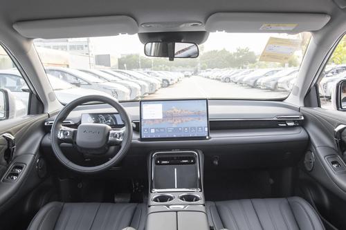 13万买650km大SUV，7.9s破百，第二代 AION V智享版香吗？