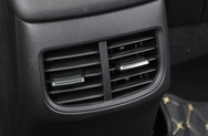 后排空调出风口